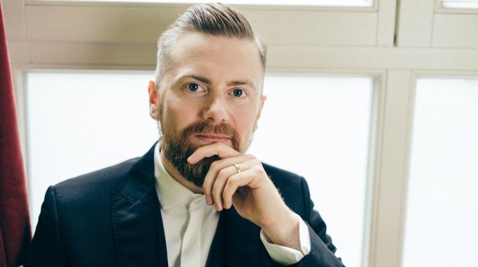 Selfpublisher Podcast Interview mit Buchtrailer Produzent Milan Grünewald